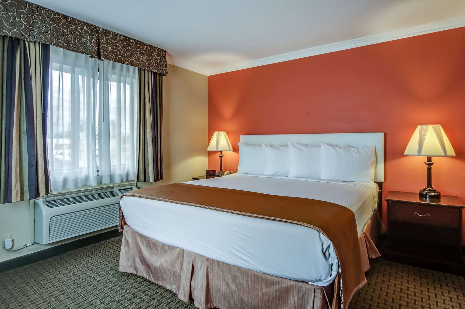 Howard Johnson By Wyndham Reseda Hotel & Suites Los Angeles Exteriér fotografie