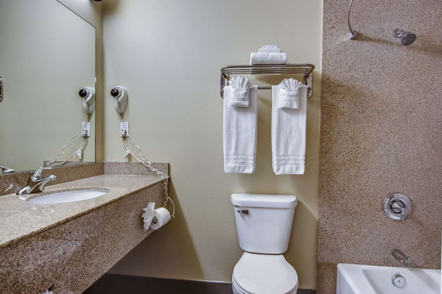 Howard Johnson By Wyndham Reseda Hotel & Suites Los Angeles Exteriér fotografie